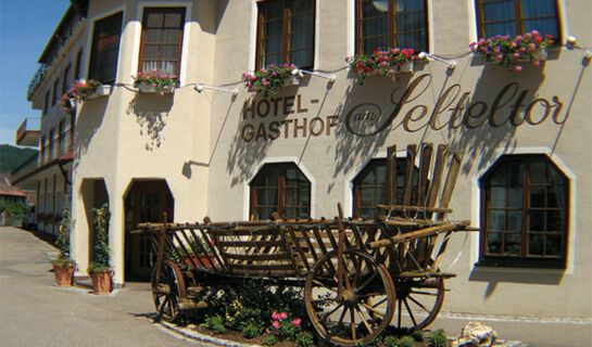 HOTEL - GASTHOF AM SELTELTOR Wiesensteig