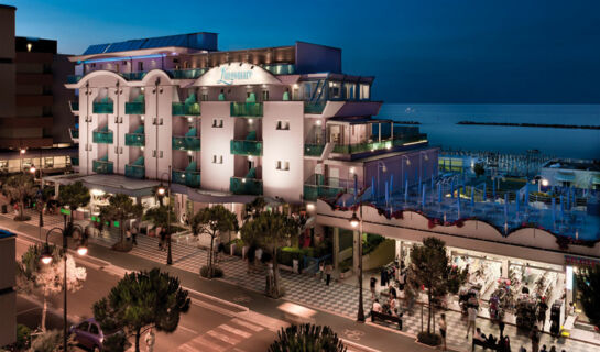 HOTEL LUNGOMARE Cesenatico