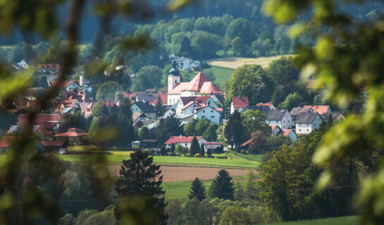 LANDGASTHOF KIRCHBERGER STUB´N Tiefenbach