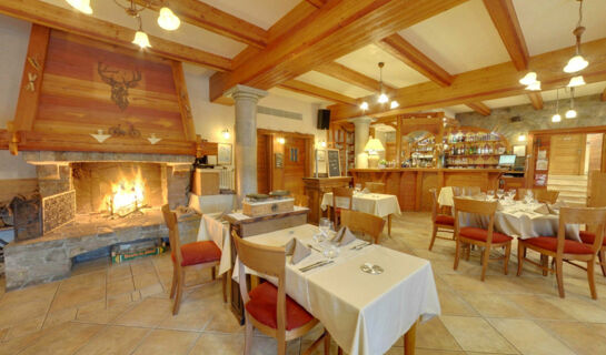 LOGIS HÔTEL LES PEUPLIERS Baratier