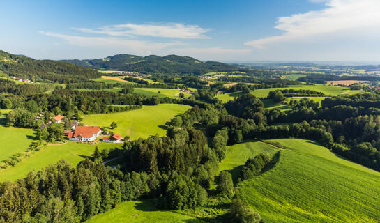 VILLAGE HOTEL Neukirchen (BA)