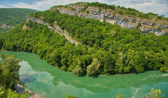HÔTEL LE FER À CHEVAL Yenne