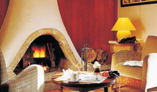 LES BARTAVELLES HOTEL RESTAUTANT & SPA Crots