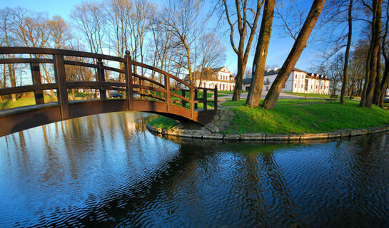 HOTEL & SPA  KOMBORNIA Korczyna