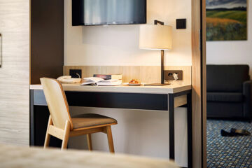 BRISTOL APARTHOTEL Busko-Zdrój