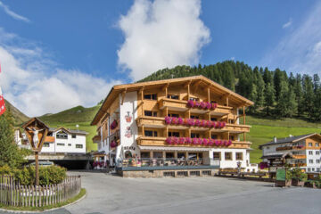 HOTEL CRESTA (B&B) Samnaun-Compatsch