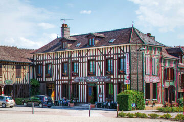 HOTEL RESTAURANT LE TADORNE Piney