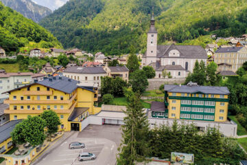 LANDHOTEL POST Ebensee