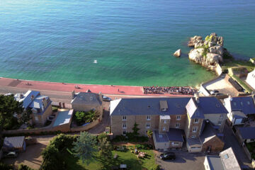 LE GRAND HÔTEL DE PORT BLANC Penvenan