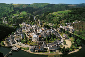 HOTEL-DE-LA-SÛRE Esch-sur-Sûre