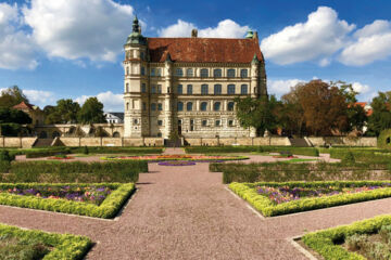 HOTEL AM SCHLOSSPARK Güstrow