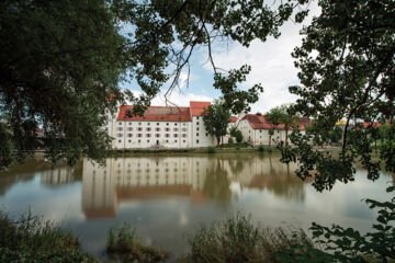 VILLAGE HOTEL Neukirchen (BA)