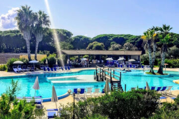 HOTEL RIBOT Arborea (OR)