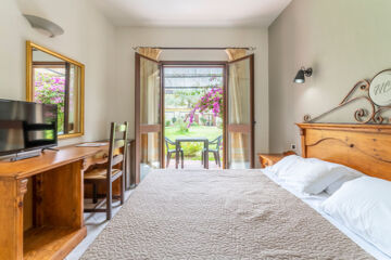 HOTEL RIBOT Arborea (OR)