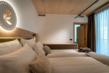 NATURE HOTEL SNOVIK Laze v Tuhinju