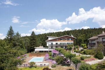 HÔTEL CLAIR MATIN Le Chambon-sur-Lignon