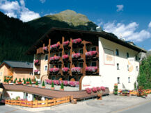 HOTEL BERGLAND St. Leonhard im Pitztal