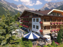 HOTEL DER ALMHOF Maria Alm