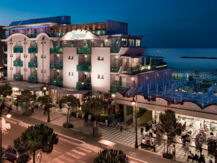 HOTEL LUNGOMARE Cesenatico