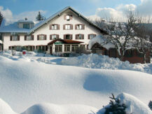 MOTEL ROSSLWIRT (B&B) Straß im Attergau