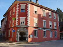 HÔTEL LE FER À CHEVAL Yenne