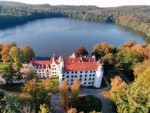 SCHLOSSHOTEL PODEWILS Polanow